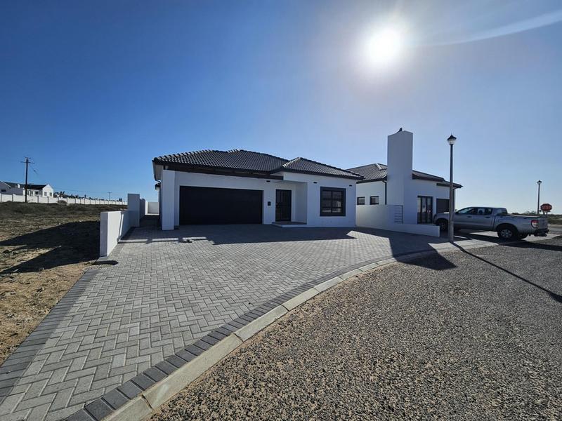 3 Bedroom Property for Sale in Sandy Point Western Cape